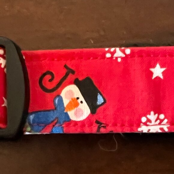 Red Christmas Dog Collar, Cotton Fabric 1" Wide, Adjustable 17"-27" Neck Size - Picture 6 of 6